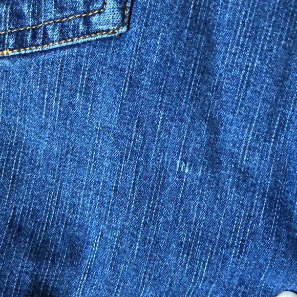 Bill Blass Modern Fit Jeans - Picture 7 of 7